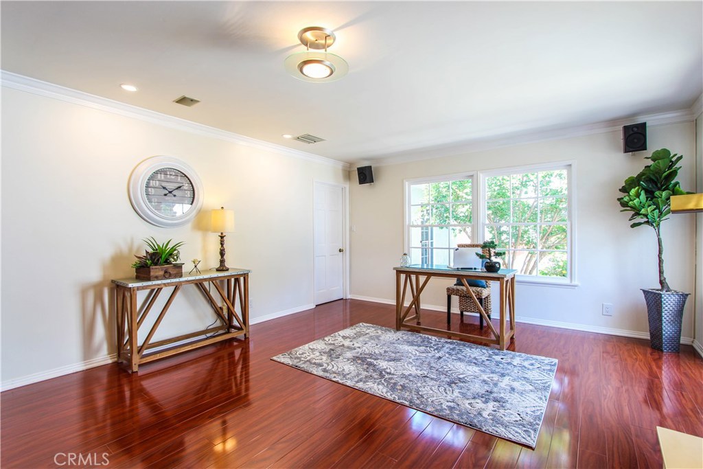 Photo for 1317 IDLEWOOD Road, Glendale, CA 91202 - Listing #SR-19113891 1317 IDLEWOOD Road, Glendale, CA 91202
