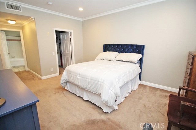 2 Bed Home for Sale in Granada Hills, California