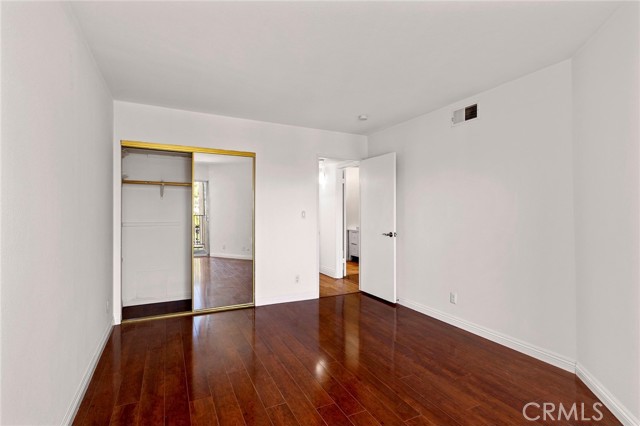 2 Bed Home for Sale in Calabasas, California