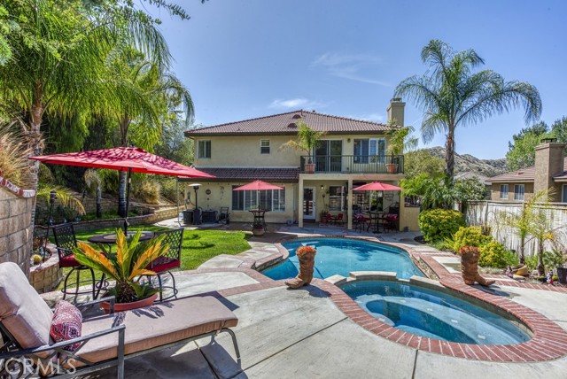 5 Bed Home for Sale in Saugus, California