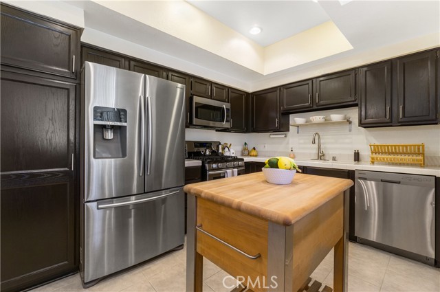 2 Bed Home for Sale in Sherman Oaks, California