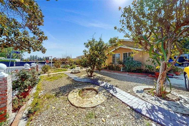 4 Bed Home for Sale in Granada Hills, California