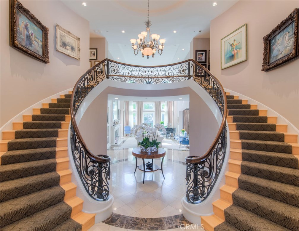 Photo for 3743 Winford Drive, Tarzana, CA 91356 - Listing #SR-19247958 3743 Winford Drive, Tarzana, CA 91356
