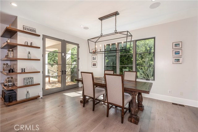 4 Bed Home for Sale in Sherman Oaks, California