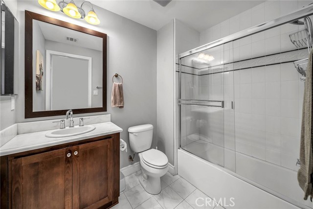 2 Bed Home for Sale in Studio City, California