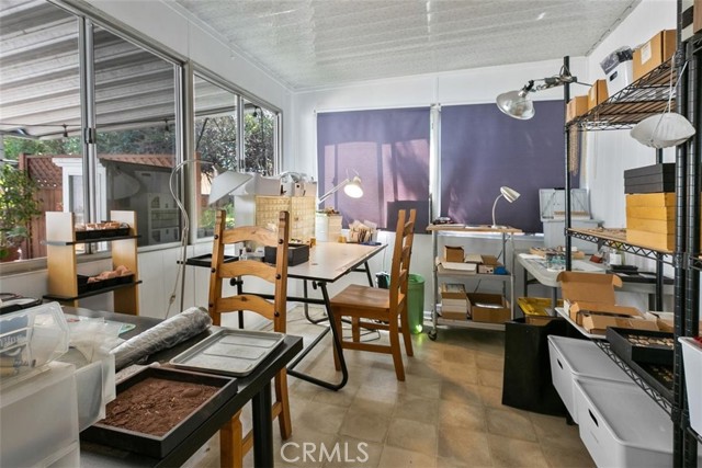 2 Bed Home for Sale in Van Nuys, California
