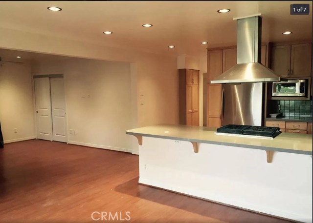  Income Home for Sale in Studio City, California