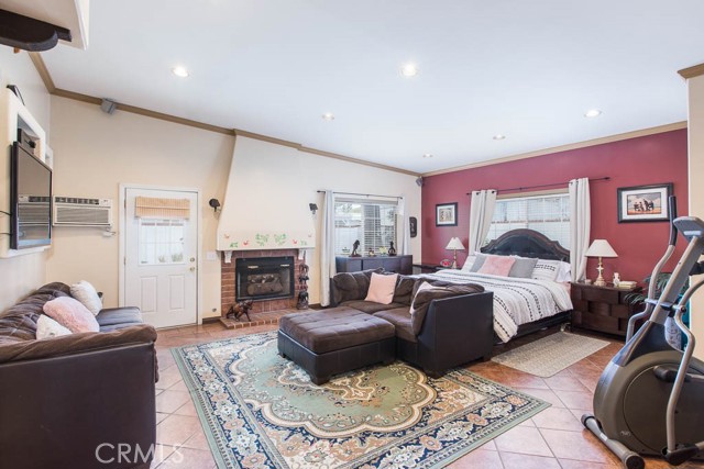 3 Bed Home for Sale in Van Nuys, California