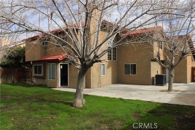 4 Bed Home for Sale in Palmdale, California