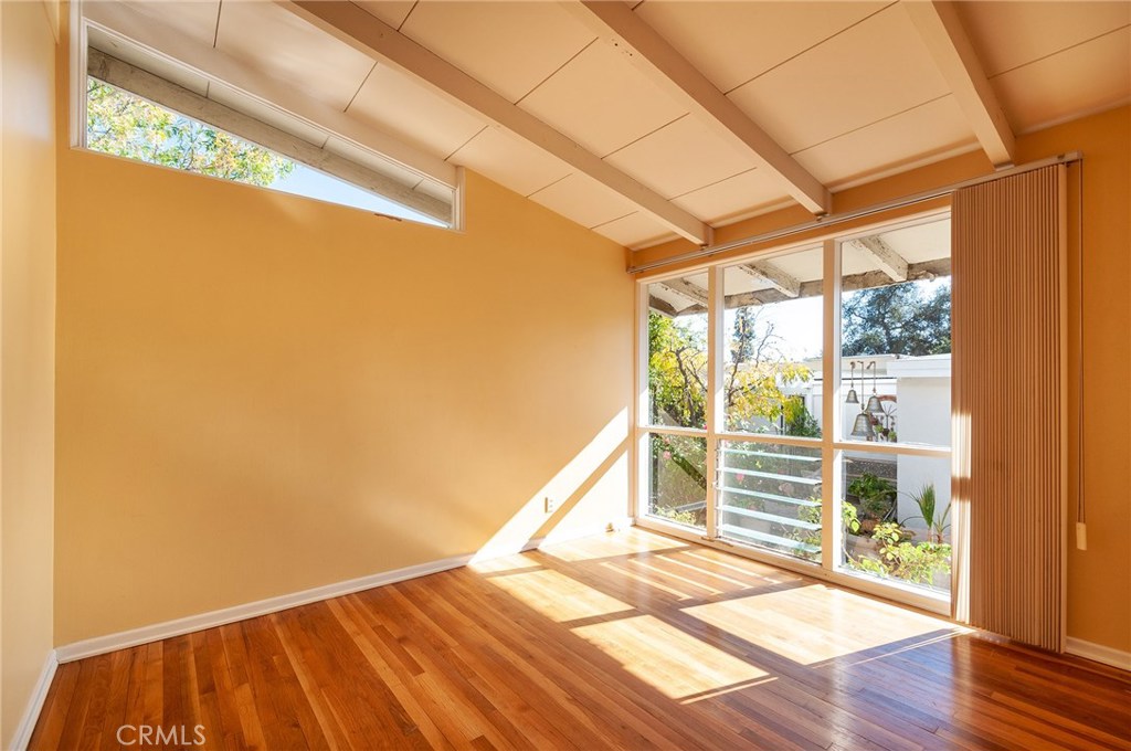 Photo for 9743 PALI Avenue, Tujunga, CA 91042 - Listing #SR-19267232 9743 PALI Avenue, Tujunga, CA 91042