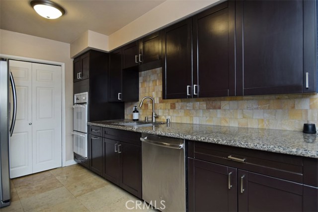 1 Bed Home for Sale in Sherman Oaks, California