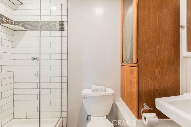 3 Bed Home for Sale in Van Nuys, California