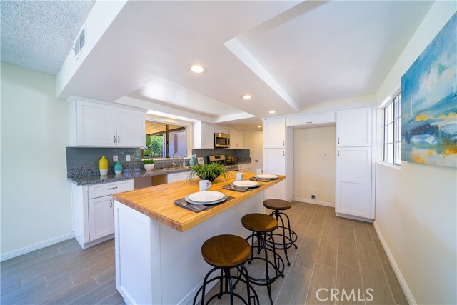 2030 Noble View Drive, Rancho Palos Verdes, California 90275, 4 Bedrooms Bedrooms, ,2 BathroomsBathrooms,Residential,Sold,Noble View,SR21100287