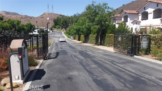 2 Bed Home for Sale in Newbury Park, California