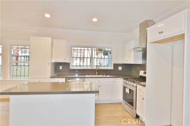 3 Bed Home for Sale in Los Angeles, California