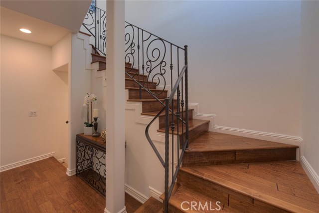 3 Bed Home for Sale in Studio City, California