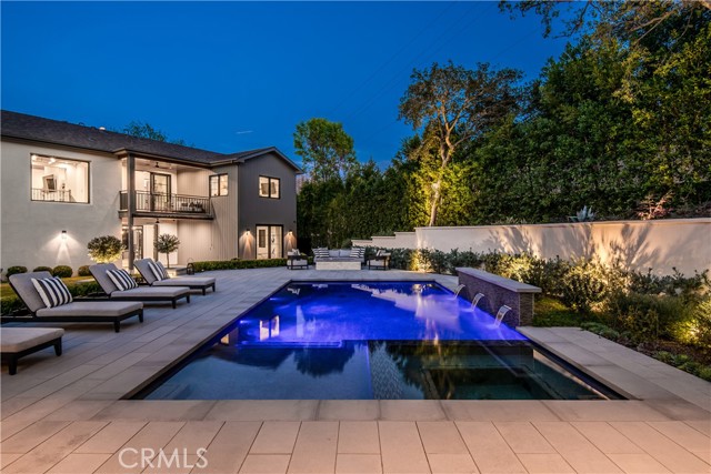 5 Bed Home for Sale in Encino, California