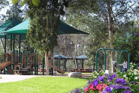 2 Bed Home for Sale in Valley Village, California