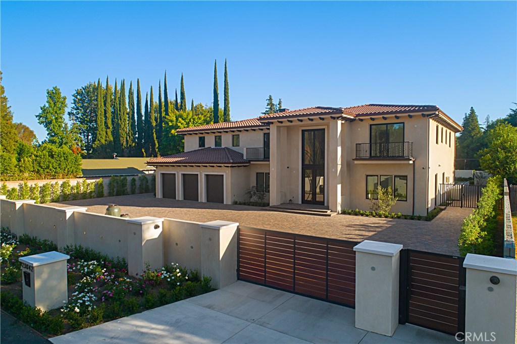 Photo for 23042 CALVERT Street, Woodland Hills, CA 91367 - Listing #SR-19232826 23042 CALVERT Street, Woodland Hills, CA 91367
