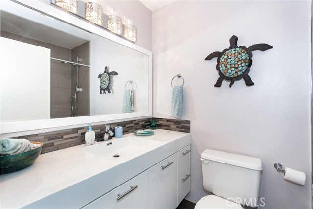 2 Bed Home for Sale in Valley Village, California
