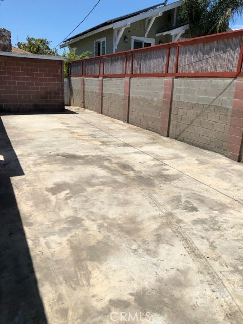 410 Maria Avenue, Redondo Beach, California 90277, 2 Bedrooms Bedrooms, ,1 BathroomBathrooms,Residential,Sold,Maria,SR19153739