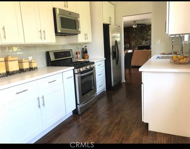 2619 185th Street, Redondo Beach, California 90278, 3 Bedrooms Bedrooms, ,1 BathroomBathrooms,Residential,Sold,185th,SR20143126