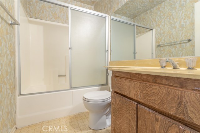 2 Bed Home for Sale in Van Nuys, California