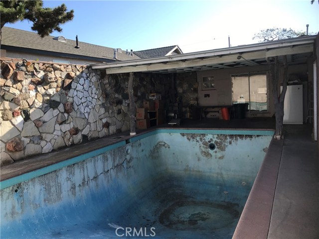 410 Maria Avenue, Redondo Beach, California 90277, 2 Bedrooms Bedrooms, ,1 BathroomBathrooms,Residential,Sold,Maria,SR19153739