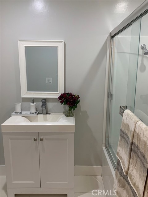  Home for Sale in Encino, California