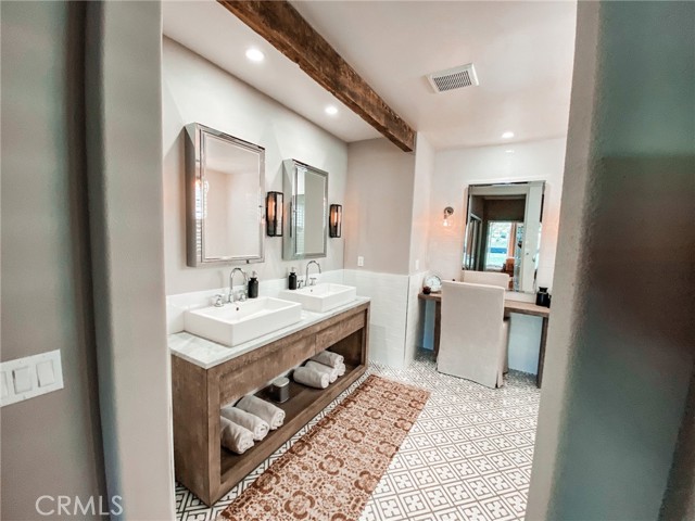 3 Bed Home for Sale in Saugus, California