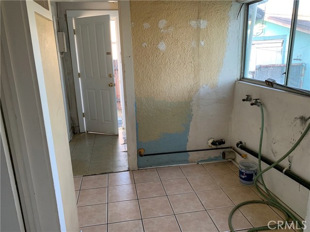 2 Bed Home for Sale in San Fernando, California
