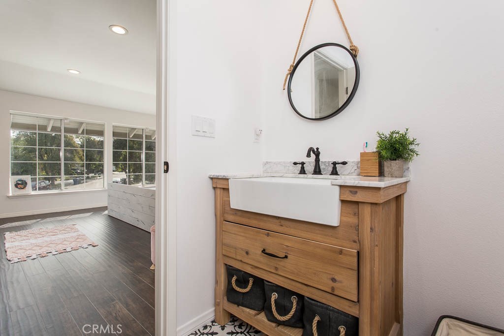 Photo for 6263 Mclaren Avenue, Woodland Hills, CA 91367 - Listing #SR-19274240 6263 Mclaren Avenue, Woodland Hills, CA 91367