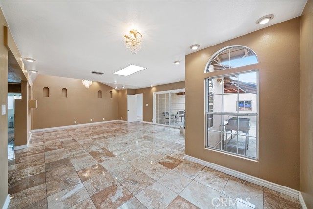 4 Bed Home for Sale in Van Nuys, California