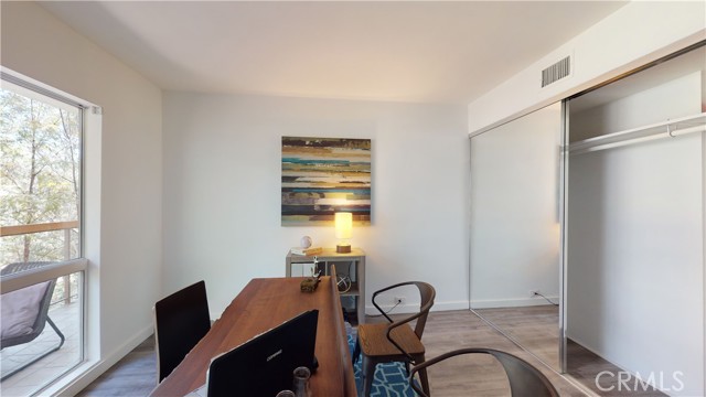 2 Bed Home for Sale in Los Angeles, California