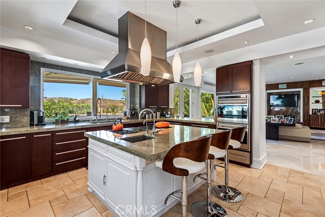 6 Bed Home for Sale in Calabasas, California