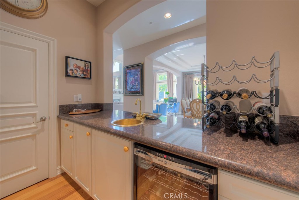 Photo for 3743 Winford Drive, Tarzana, CA 91356 - Listing #SR-19247958 3743 Winford Drive, Tarzana, CA 91356