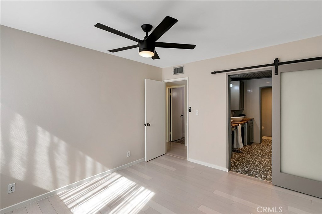 Photo for 333 N LOUISE Street, 19, Glendale, CA 91206 - Listing #SR-19255879 333 N LOUISE Street, 19, Glendale, CA 91206