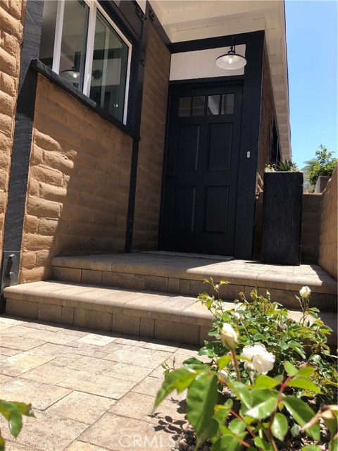 1202 20th Place, Hermosa Beach, California 90254, 2 Bedrooms Bedrooms, ,1 BathroomBathrooms,Residential,Sold,20th,SR19185438