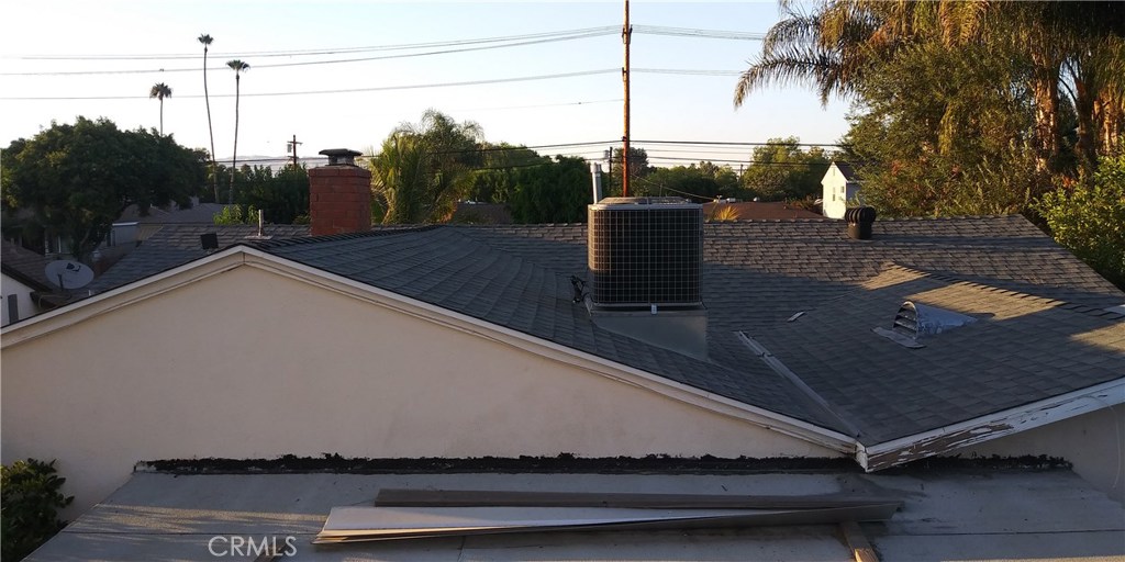 Photo for 18000 VANOWEN Street, Reseda, CA 91335 - Listing #SR-19217709 18000 VANOWEN Street, Reseda, CA 91335
