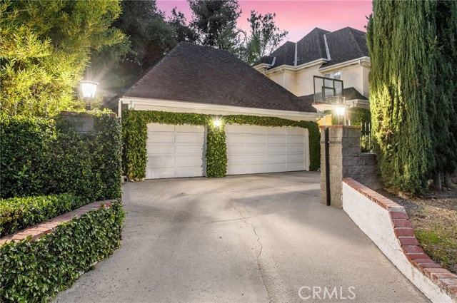 5 Bed Home for Sale in Sherman Oaks, California