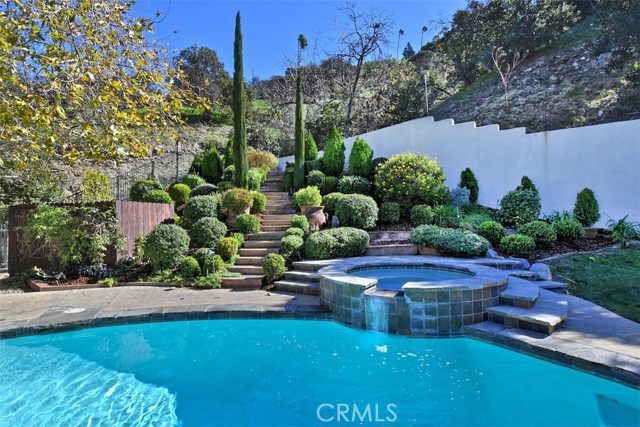 5 Bed Home for Sale in Sherman Oaks, California