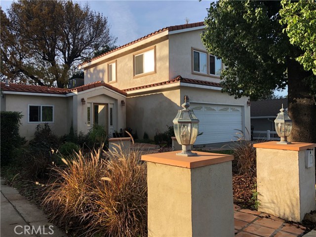 Photo of 5063 Serrania Avenue, Woodland Hills, CA 91364