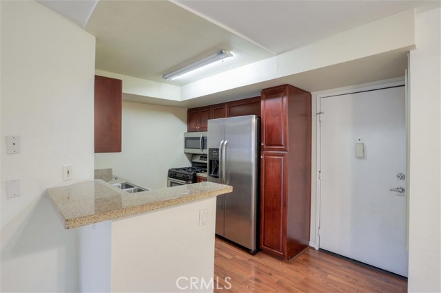 Photo of 5545 Canoga Avenue #222, Woodland Hills, CA 91367