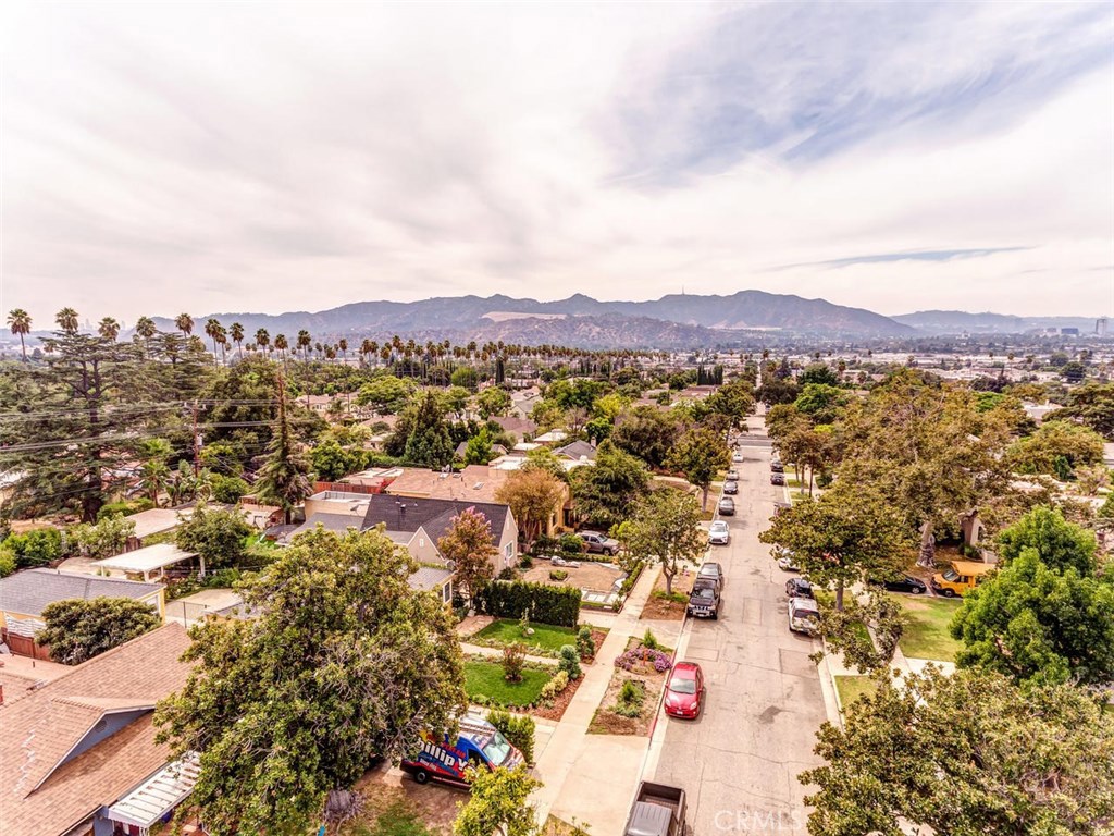 Photo for 1341 RAYMOND Avenue, Glendale, CA 91201 - Listing #SR-19221422 1341 RAYMOND Avenue, Glendale, CA 91201