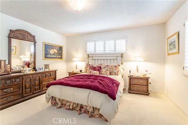 4 Bed Home for Sale in Granada Hills, California