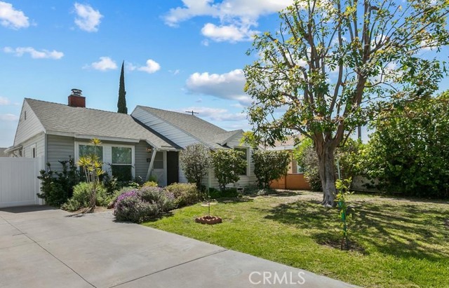 2 Bed Home for Sale in Van Nuys, California