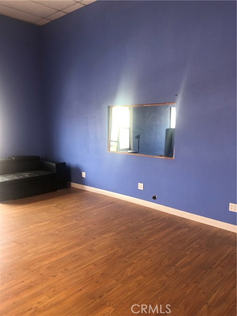 Firestone, 90001, ,For Sale,Firestone,SR20195874