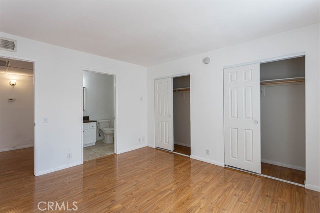 2 Bed Home for Sale in Studio City, California