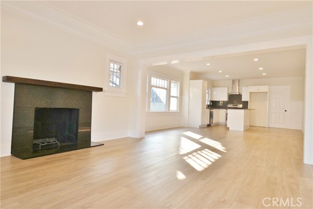 3 Bed Home for Sale in Los Angeles, California