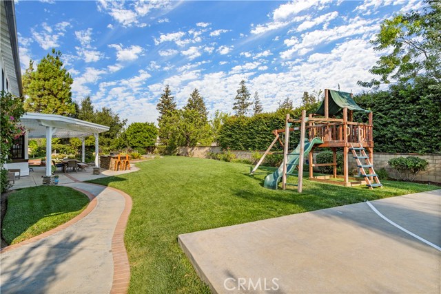 5 Bed Home for Sale in Agoura Hills, California